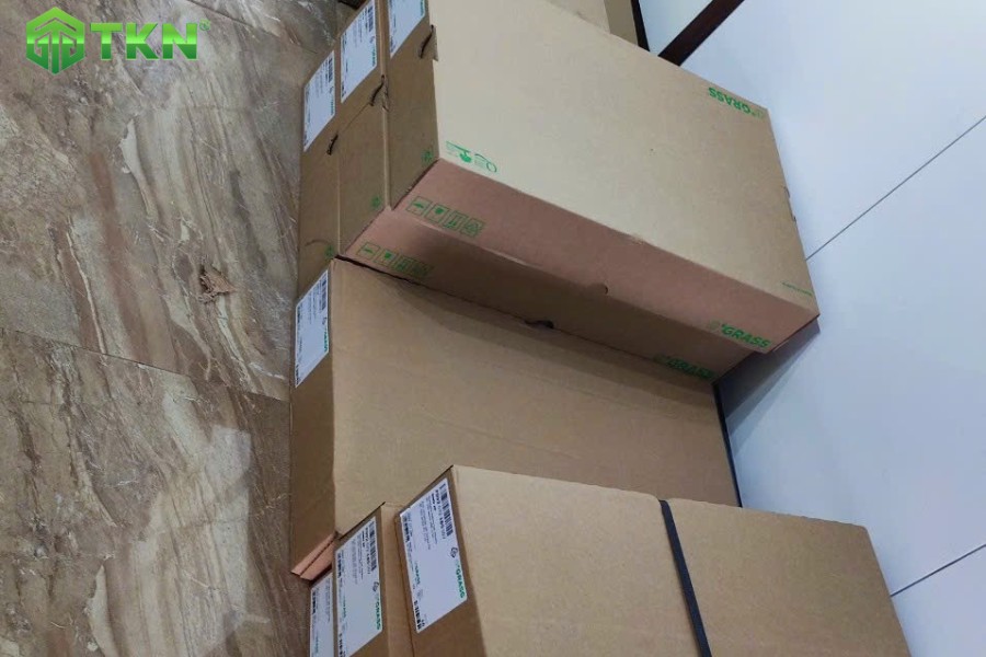 Tân Kỷ Nguyên chuyên bán các sản phẩm phụ kiện tủ bếp Grass uy tín