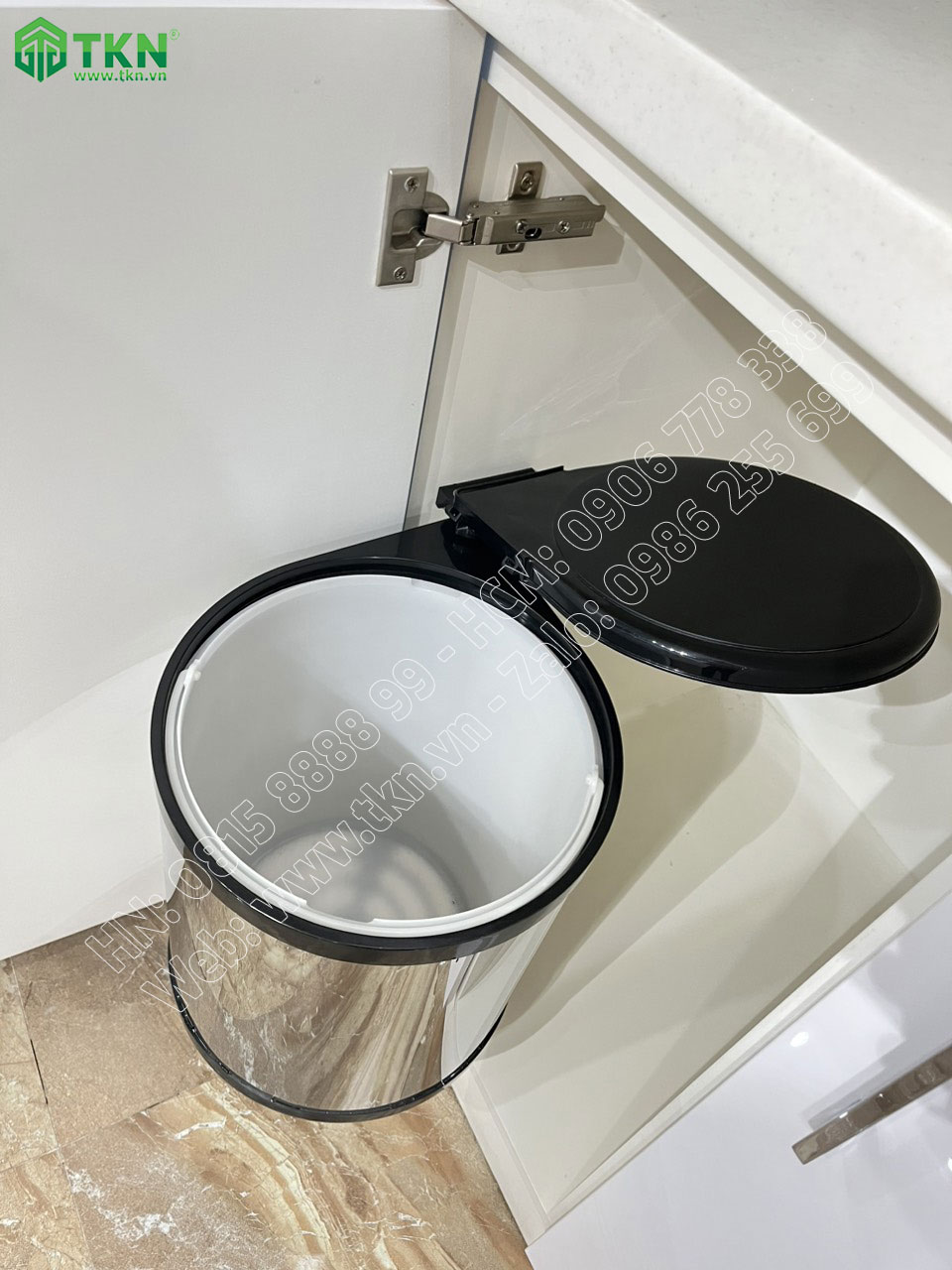 NewEra NE0103E dưới tủ bếp